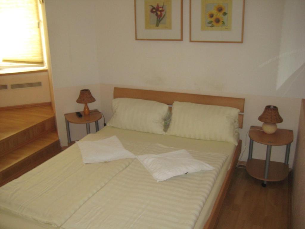 Hotel Pension Waizenegger am Kurfürstendamm Berlín Habitación foto